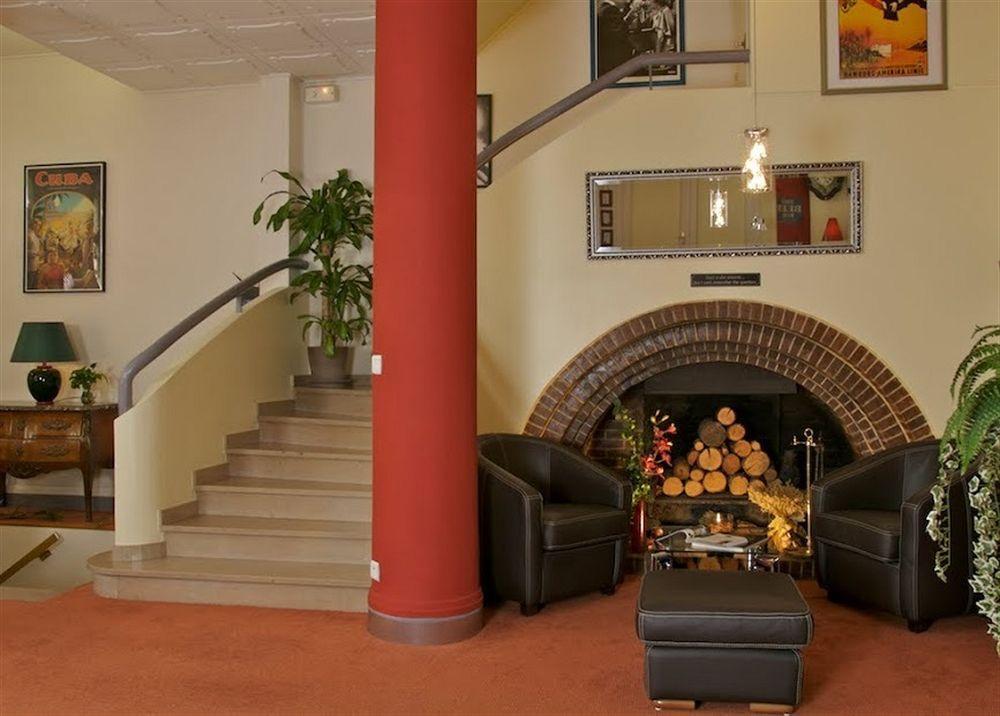 Logis Hotel Du Midi - Saint Etienne Sud ภายนอก รูปภาพ