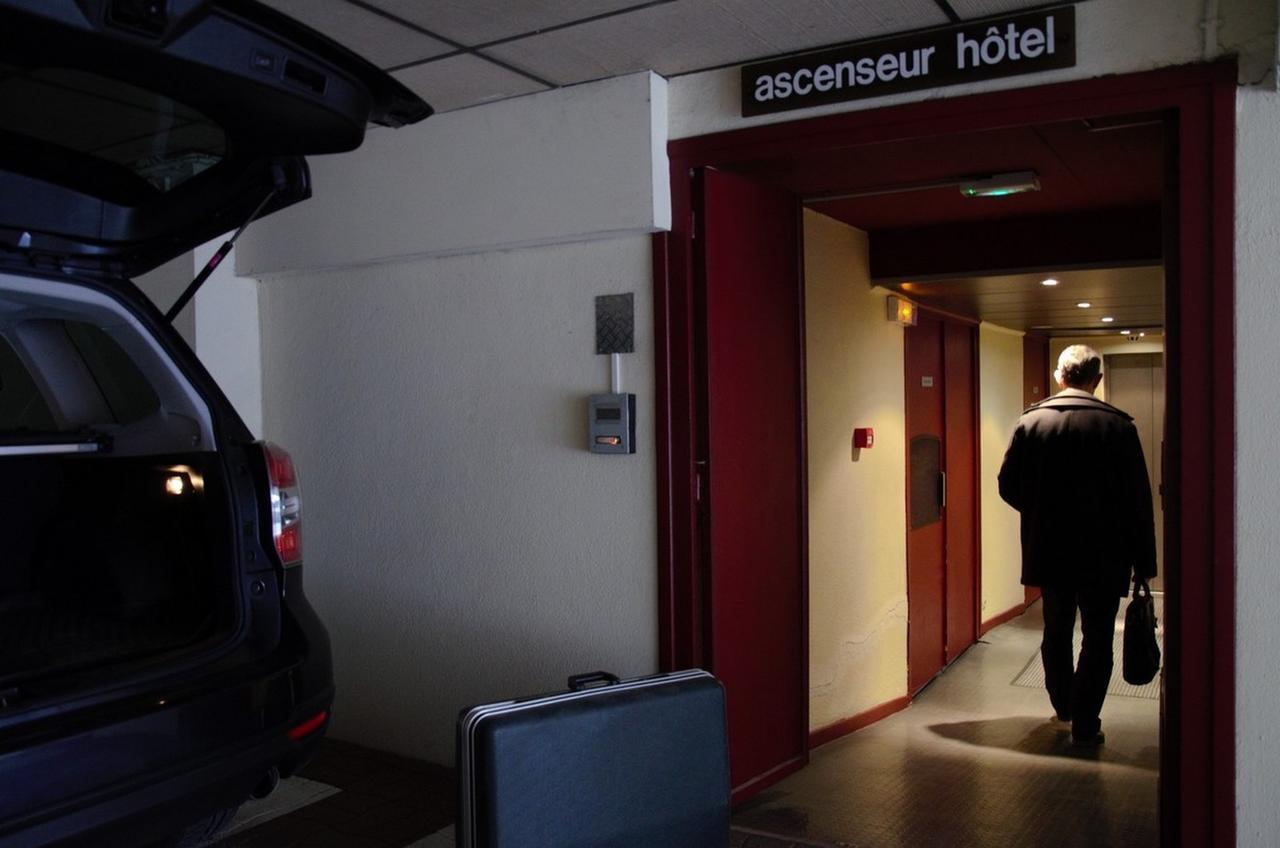Logis Hotel Du Midi - Saint Etienne Sud ภายนอก รูปภาพ