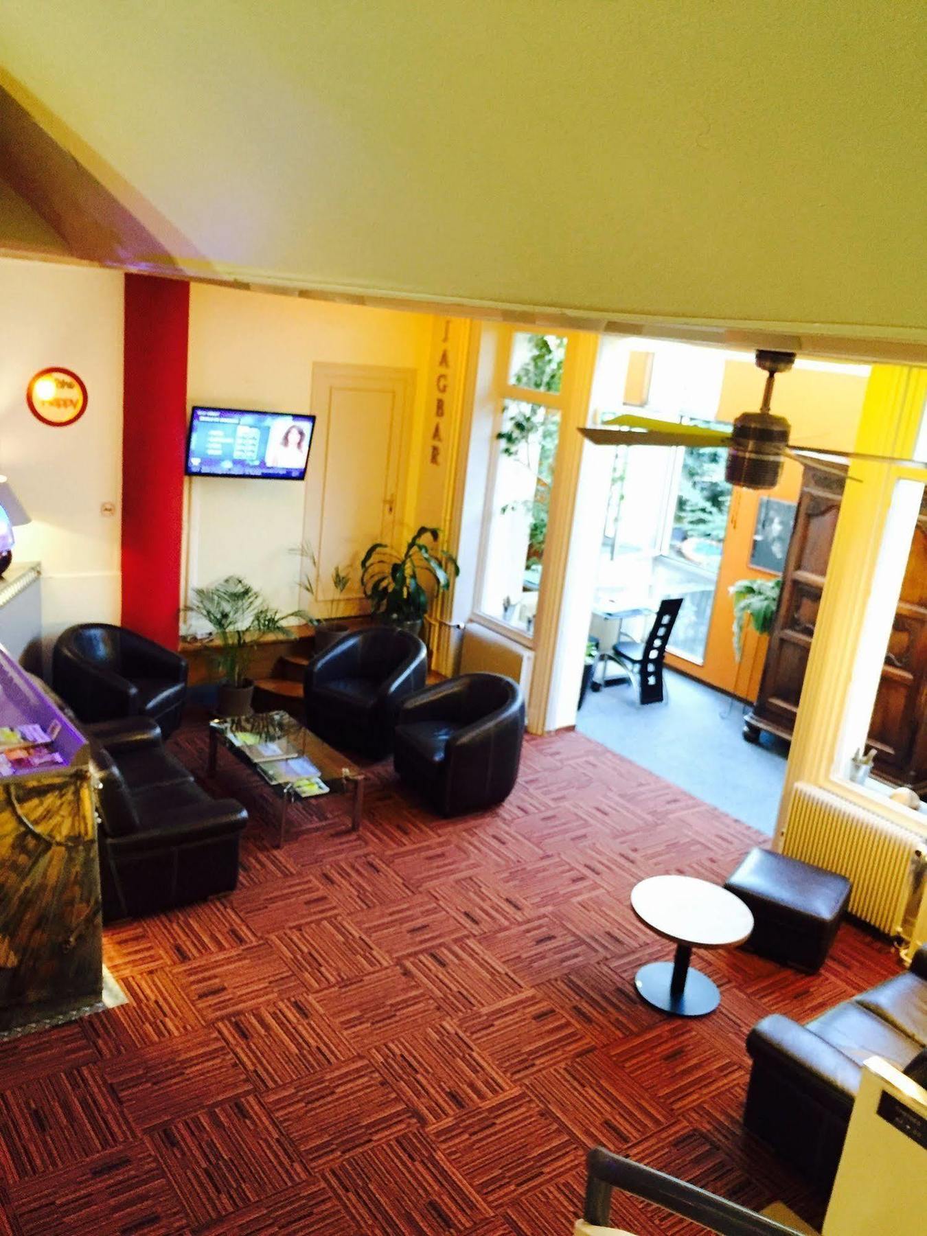 Logis Hotel Du Midi - Saint Etienne Sud ภายนอก รูปภาพ